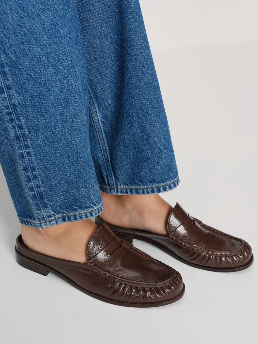 Reformation Francine loafer mule 8.5 - Picture 2 of 7